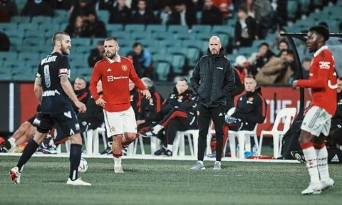 Fabinho loại một đội khỏi cuộc đua vô địch Premier League