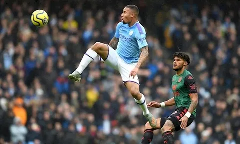 CHOÁNG! Man City oanh tạc quá kinh hoàng, đối thủ không toang mới lạ