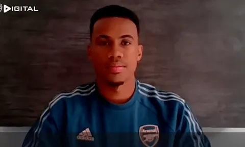 Tân binh Arsenal tiết lộ thần tượng của mình tại Emirates