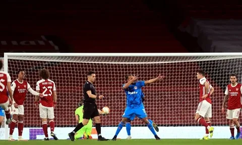 Thua Olympiacos, 3 ngôi sao Arsenal để lại hình ảnh 'nhói lòng'