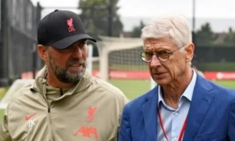 Gặp Klopp, Wenger nói 1 chuyện