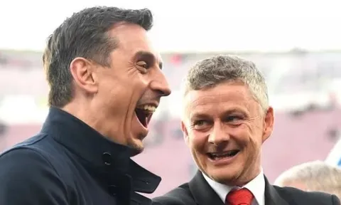 Huyền thoại hiến kế siêu tiền đạo Man Utd nên dốc sức chiêu mộ