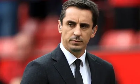 Gary Neville: "Man Utd sẽ không bao giờ vô địch NHA với 2 cái tên đó..."