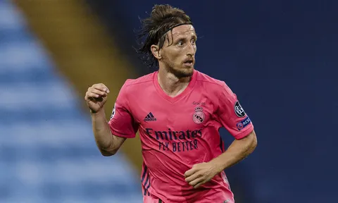 Gạt chính sách, Real Madrid chuẩn bị trói chân công thần 35 tuổi