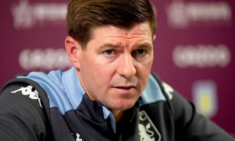 Gerrard nói gì sau khi ôm hận trước đội bóng cũ Liverpool?