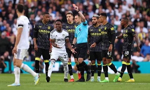 Gerrard phản pháo khi bị chê bai chiến thuật