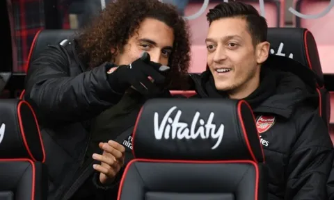 Arsenal trảm Guendouzi, Ozil lập tức "đá xoáy" Arteta