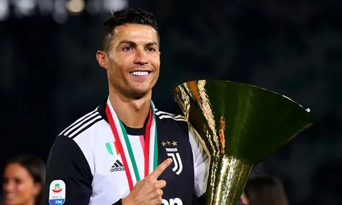 Trang chủ Man Utd bất ngờ đăng tải thông tin về Cristiano Ronaldo