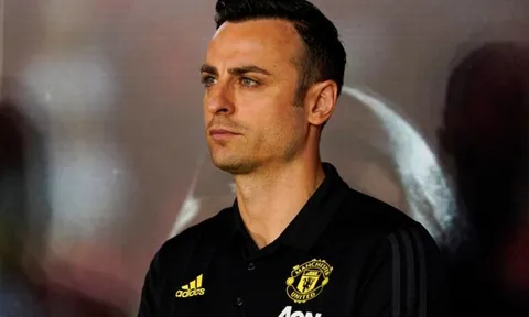 Berbatov dự đoán kết quả của Chelsea, Arsenal ở vòng 1 Premier League