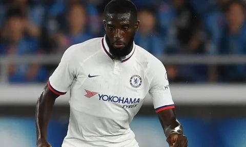 Tiếc 30 triệu euro cho "hàng hớ" Chelsea, AC Milan chuẩn bị ôm hận?