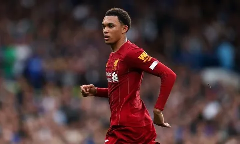 Klopp ''cất'' một ngôi sao, Michael Owen ngạc nhiên tột độ