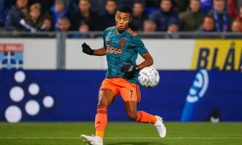 5 'cánh chim lạ' tài năng không kém Sancho để Man Utd chiêu mộ
