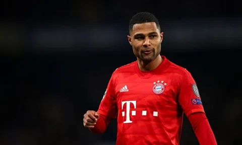 XONG! Trước đại chiến PSG, Bayern đón nhận tổn thất quá lớn vì COVID