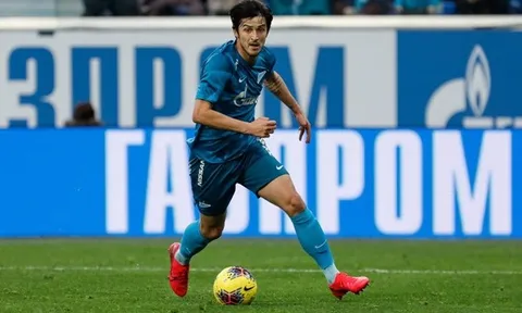 CĐV Tottenham mê mẩn chân sút nổi tiếng của châu Á