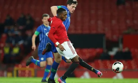 Cựu tiền đạo Man Utd chính thức cập bến Brentford