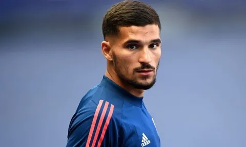 Vô kỷ luật, mục tiêu mơ ước của Arsenal sắp bị tống ra đường
