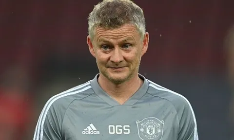 Phản bác Monchi, Ole "nói cứng" về công tác chuyển nhượng Man Utd