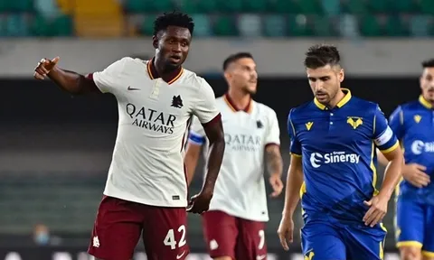 SỐC! Mắc sai lầm khó tin, AS Roma bị BTC Serie A xử thua 0-3
