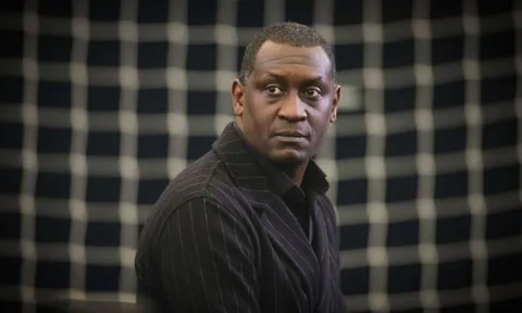 Heskey: "Rất đa năng, Liverpool nên chiêu mộ ngay cậu ấy"