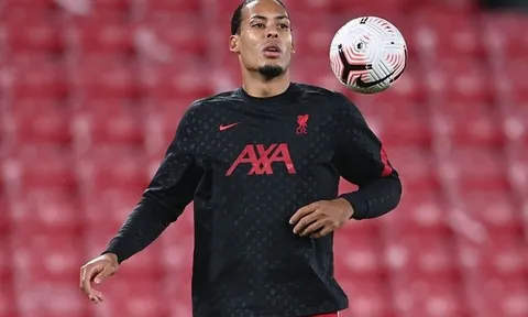 Van Dijk tái xuất, Terry bình luận thẳng thắn