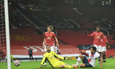 "Pháo đài" OTF bị kéo sập, De Gea gửi ngay thông điệp đến đồng đội