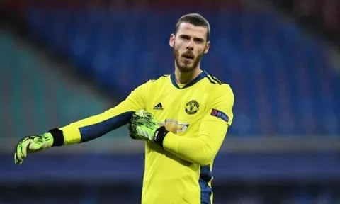 Bỏ mặc chỉ trích, Ole ra sức bảo vệ De Gea