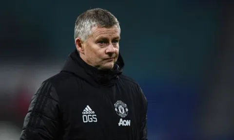 Paul Merson: "Man United vẫn tin tưởng Ole thay vì sa thải"