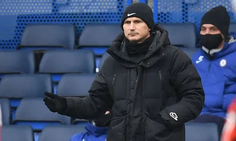 Frank Lampard có thể tái xuất Premier League, bến đỗ không ngờ
