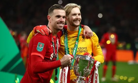 Klopp nói gì với Kelleher sau chức vô địch?