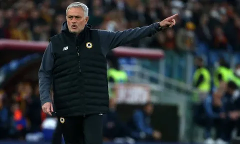 "Quái vật" của Mourinho chỉ còn thua kém mỗi Lewandowski