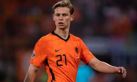 Man Utd chuẩn bị có quyết định cuối cùng cho De Jong