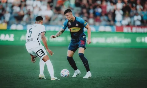 Rất nhanh chóng, Benjamin Sesko có câu trả lời cho M.U