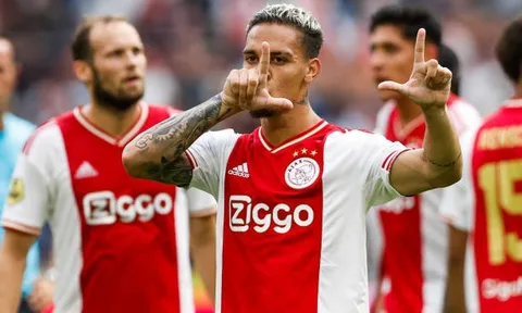 Trước Antony, vừa có 1 "họng pháo" Eredivisie bùng nổ tại EPL