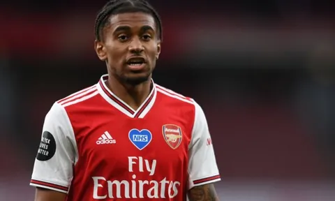 Arsenal tiếp tục thanh lọc, sao mai 20 tuổi hết cửa ở lại