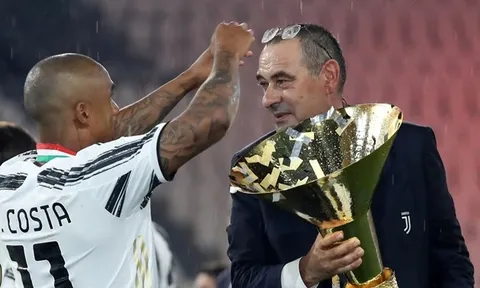 Sarri thanh lý hợp đồng với Juve, ấn định thời điểm tái xuất
