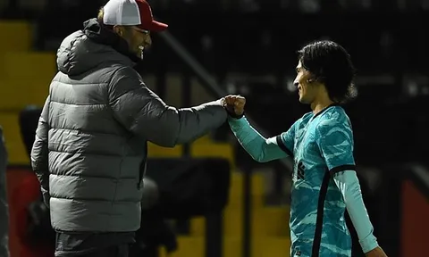 Liverpool đại thắng, Jurgen Klopp tìm ra giải pháp cho Minamino