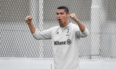 Bộ trưởng Thể thao Italia: “Ronaldo không tôn trọng quy định phòng dịch COVID-19”