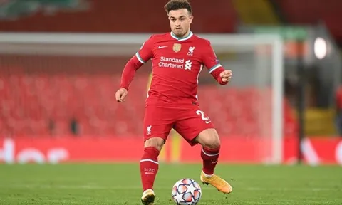 Liverpool tìm cách tống khứ kẻ thừa