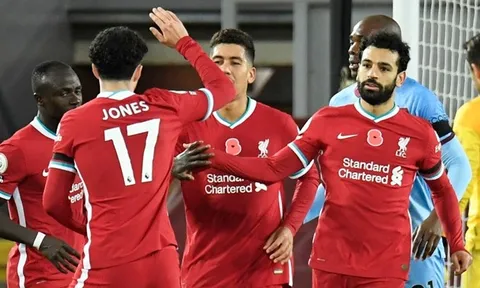 Giả vờ ngã để kiếm penalty, Salah khiến "người cũ" Liverpool thất vọng
