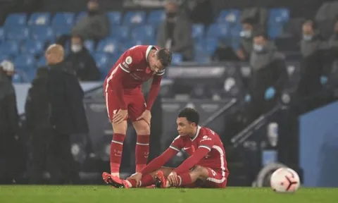 XONG! Klopp xác nhận, Liverpool nhận tin dữ từ "cỗ máy kiến tạo"