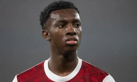 "Tôi nghĩ Nketiah nên nhân cơ hội để chiếm vị trí của Lacazette"