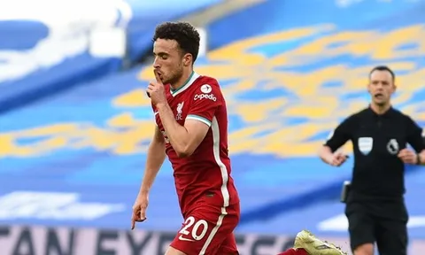 Ghi 8 bàn sau 8 trận, "tân binh" của Liverpool được đưa lên mây