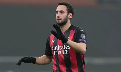 GĐKT Milan lên tiếng, tương lai "vua sút phạt" được định đoạt?