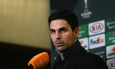 Sếp lớn chống lưng, Arteta vẫn "an toàn" tại Arsenal