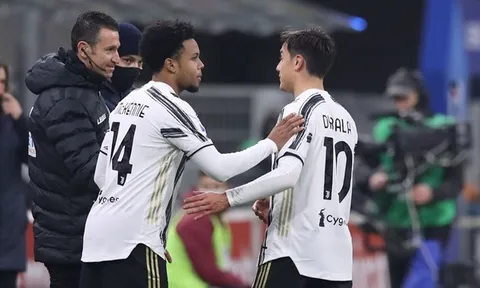 Chấn động Juventus! Dybala và đồng đội bị cảnh sát "sờ gáy"