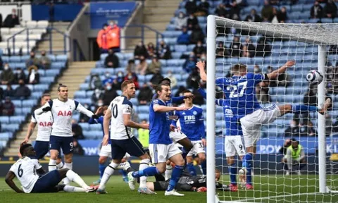 Leicester 'tự hủy', Tottenham chính thức giành vé dự cúp Châu Âu