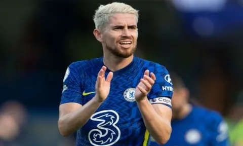 Jorginho: "Những người này sẽ phải xấu hổ"