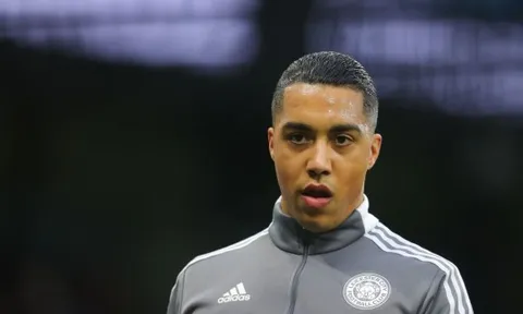 Arsenal bất ngờ đàm phán với nhạc trưởng 65 triệu của Leicester