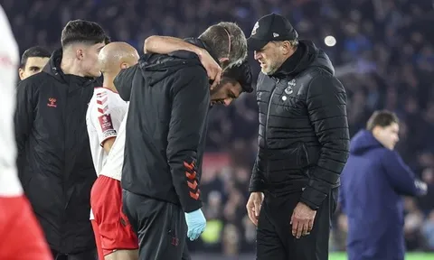 Ngọc quý Chelsea dính chấn thương