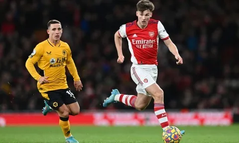 Tierney được đánh giá hay hơn Robertson; Chelsea bỏ qua cơ hội ký HĐ